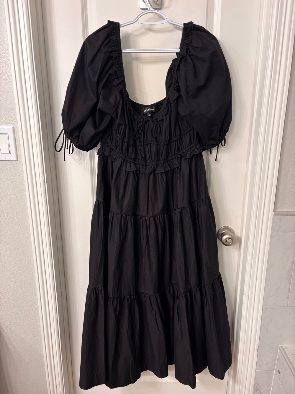 En Saison Black Puff-Sleeve Tiered Maxi Dress